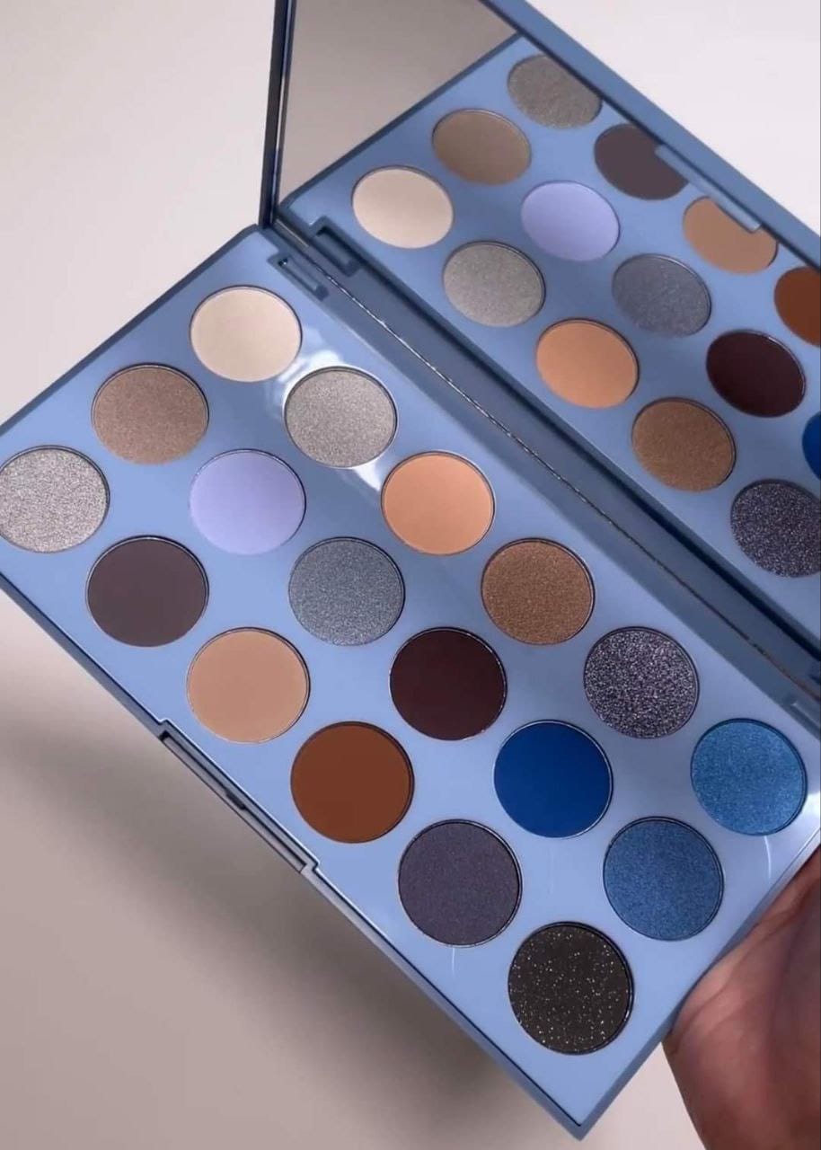 MORPHE 18F - Talkin Flirty Artistry Palette